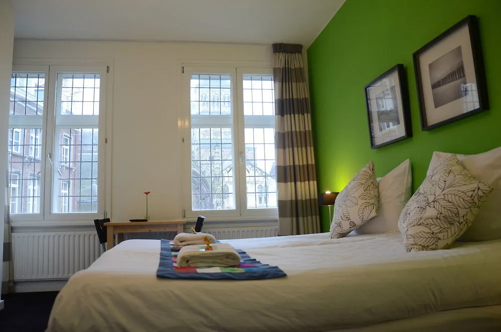 B&B De Hofnar Maastricht 3*,  Nederland
